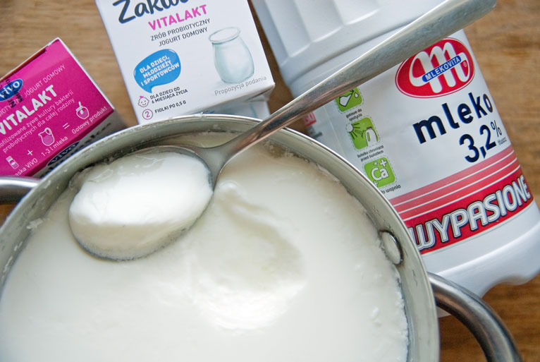 jogurt domowy z mleka Wypasione 3,2 % i Zakwaski VITALAKT